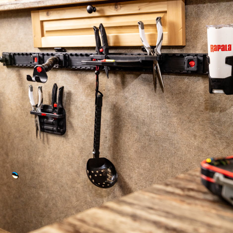 SmartHub® Track System 16